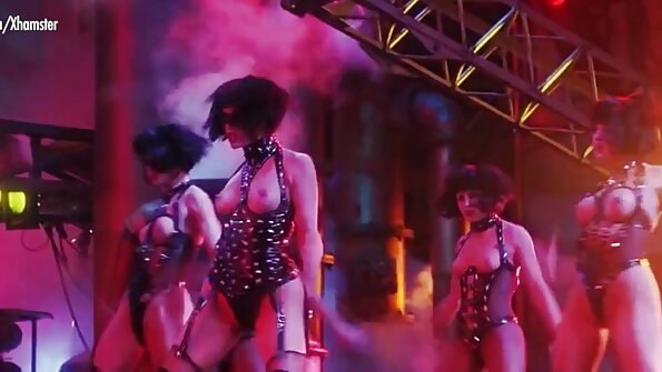Hot teen pizde mari futute natalia gee devine fundul ei forate